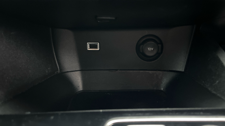 Peugeot 3008 1.6 Hybrid 180 Active 5dr e-EAT8 Estate